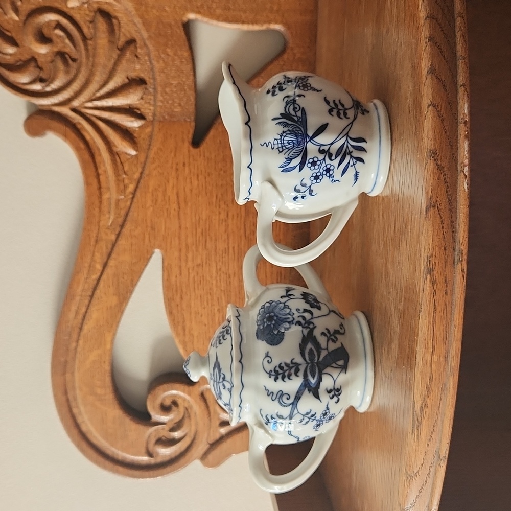 Blue Danube Blue Onion Creamer & Sugar Bowl Banner Mark